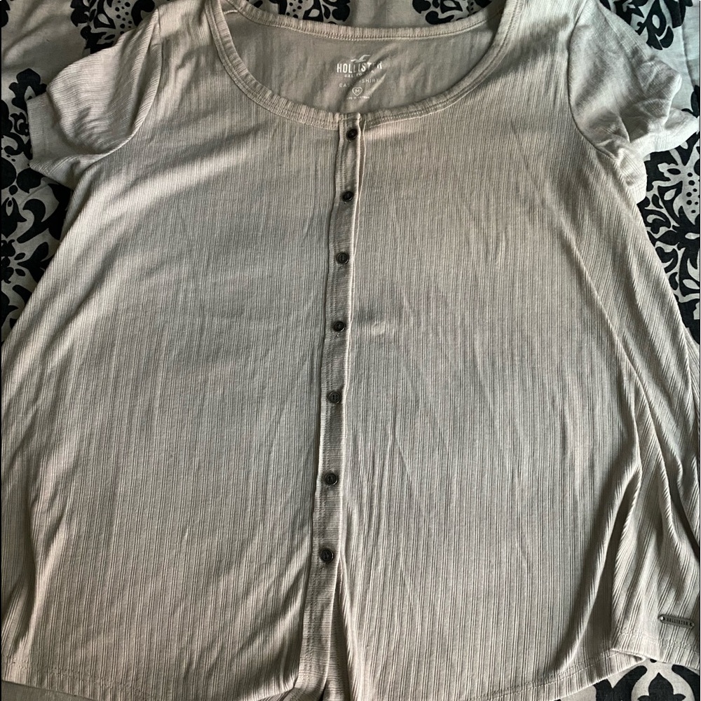 Holister shirt